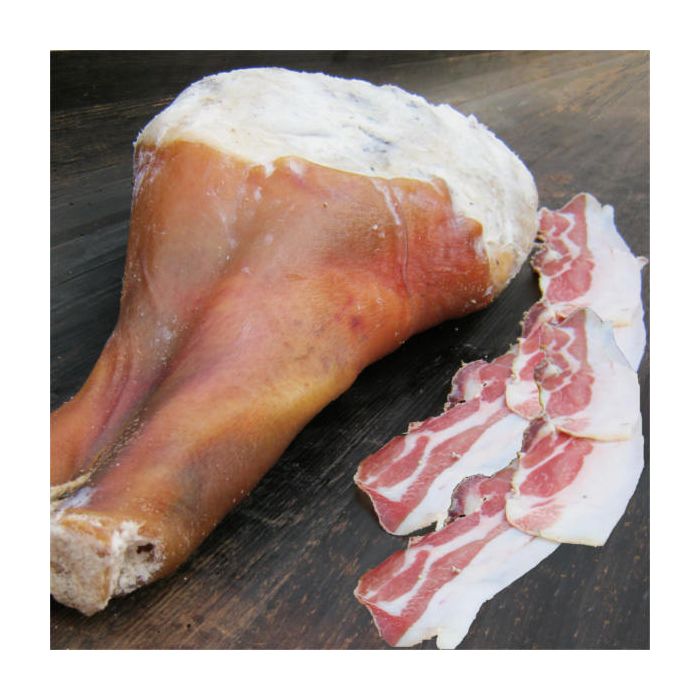 Beinschinken vom Mangalitz Wollschwein