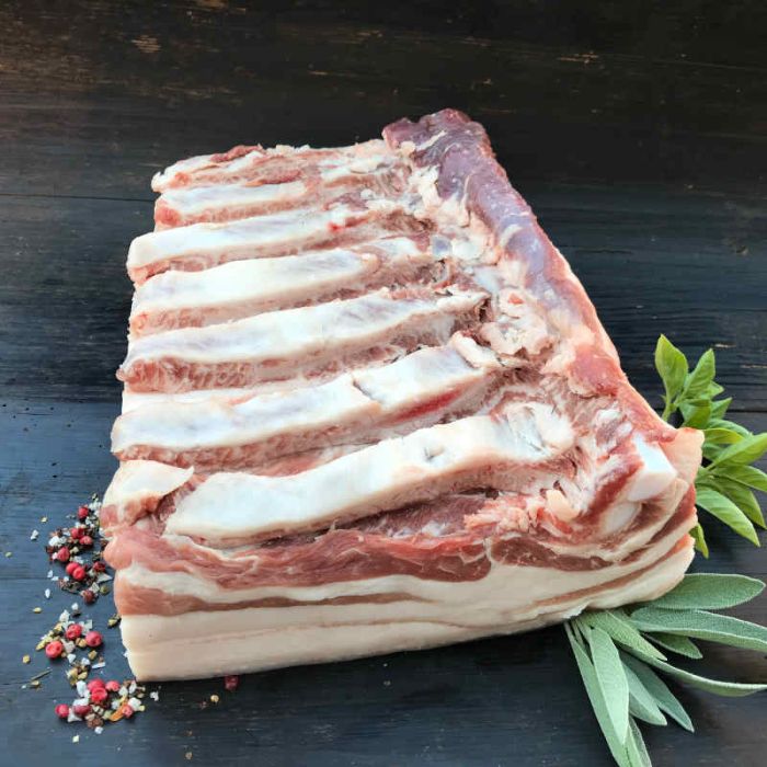 Frischer Mangalitza Schweinebauch
